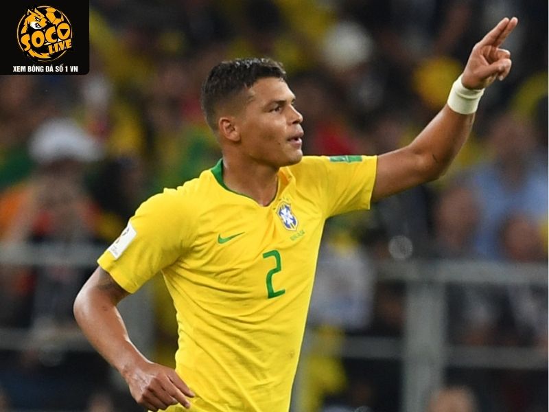 Thiago Silva – trung vệ chơi bóng bằng trí tuệ, bản lĩnh và sự điềm tĩnh