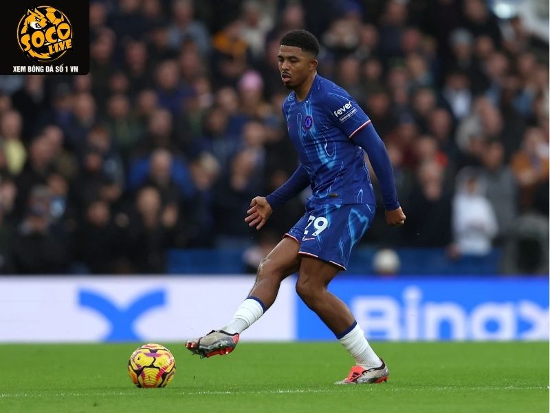 Tiểu sử của cau thu Wesley Fofana